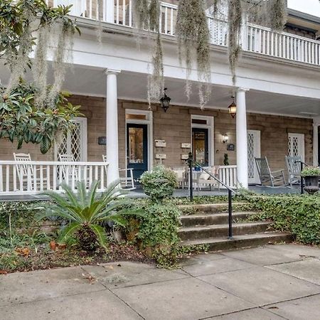 Comfortable Escape In Historic Downtown סוואנה מראה חיצוני תמונה